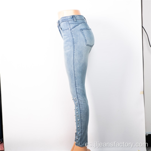 Los jeans de lentejuelas personalizados son baratos y asequibles.